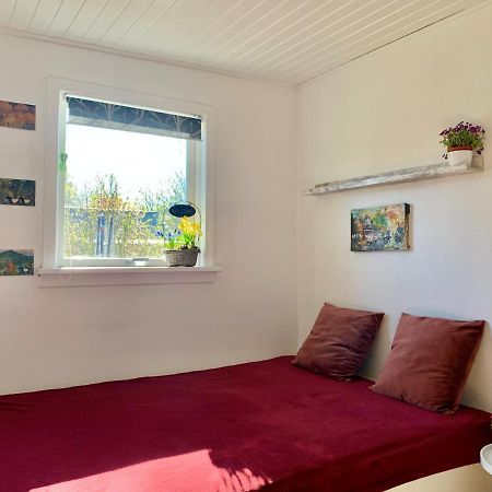 Spacey And Charming Cabin 300 M. From Beach Tjørneholm エクステリア 写真