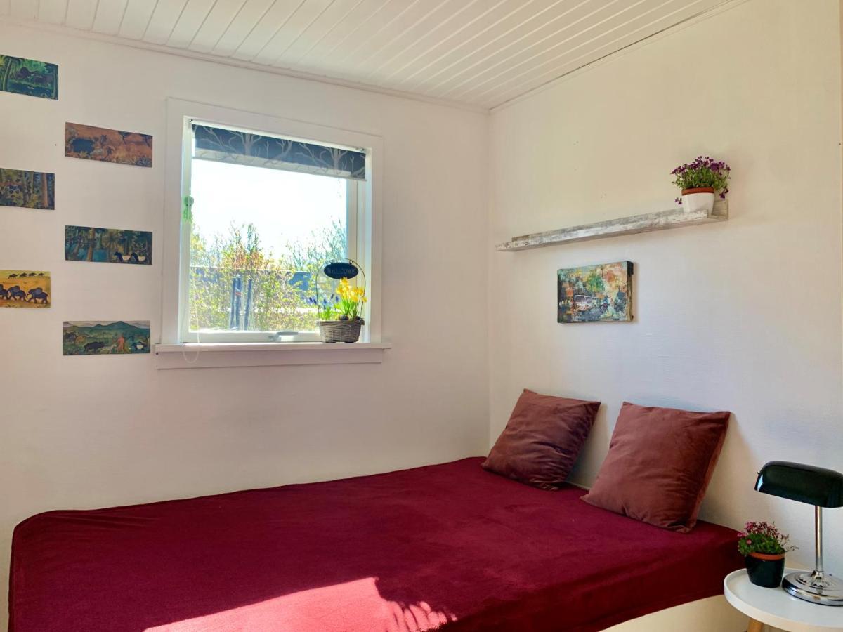 Spacey And Charming Cabin 300 M. From Beach Tjørneholm エクステリア 写真